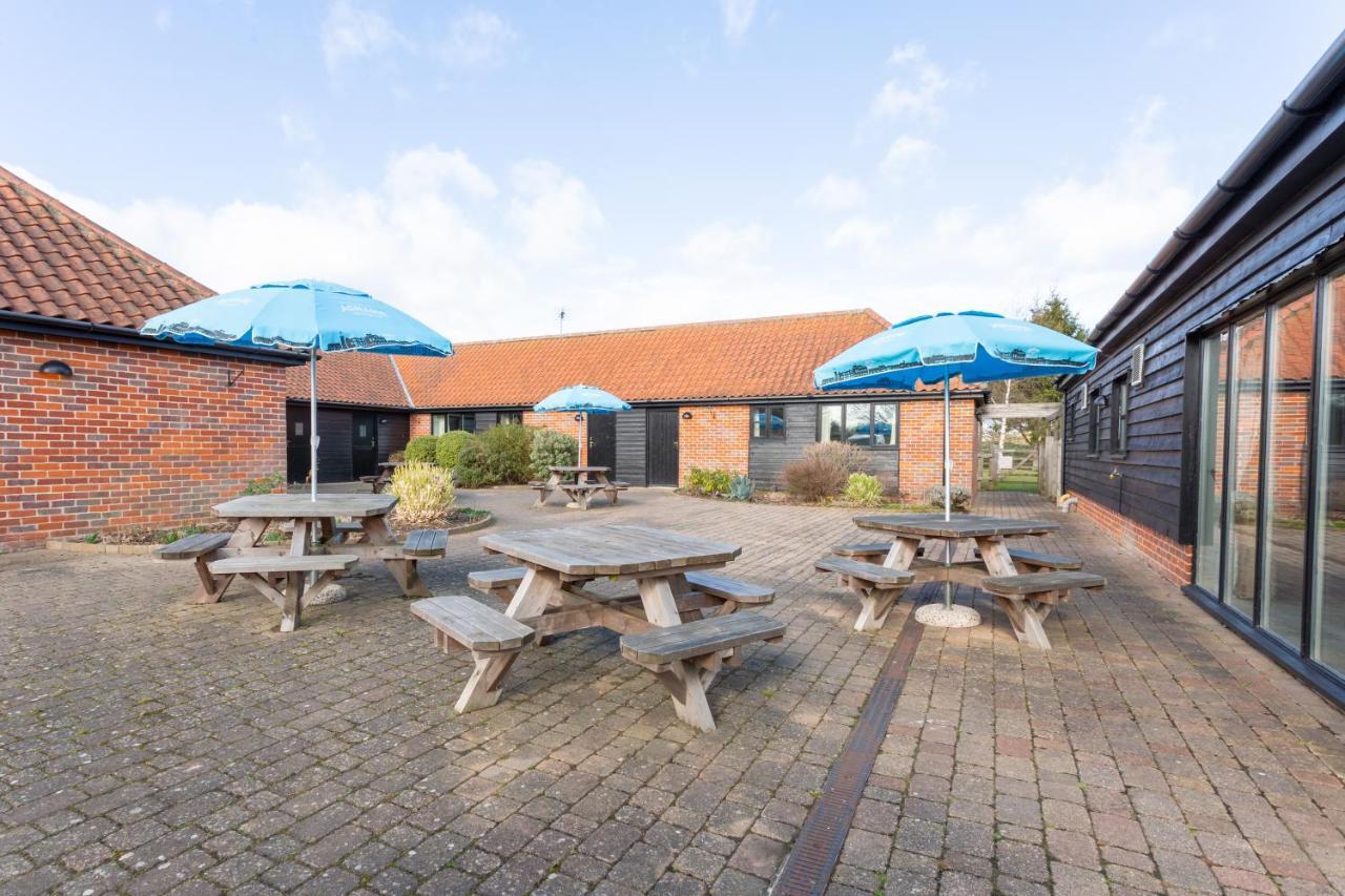 Hotel The Plough Wangford Exteriér fotografie